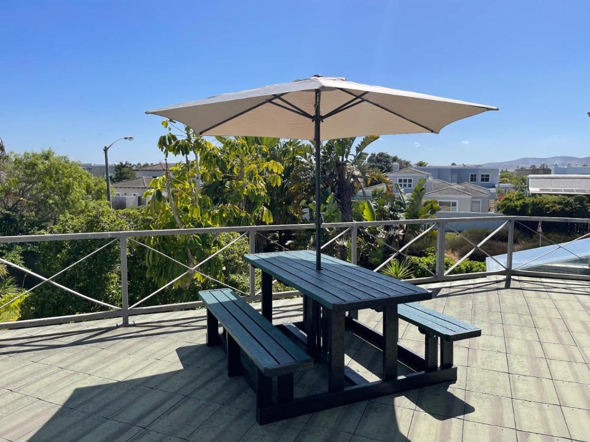 Silver Sunsets Self-Catering Apartments Le Cap Extérieur photo